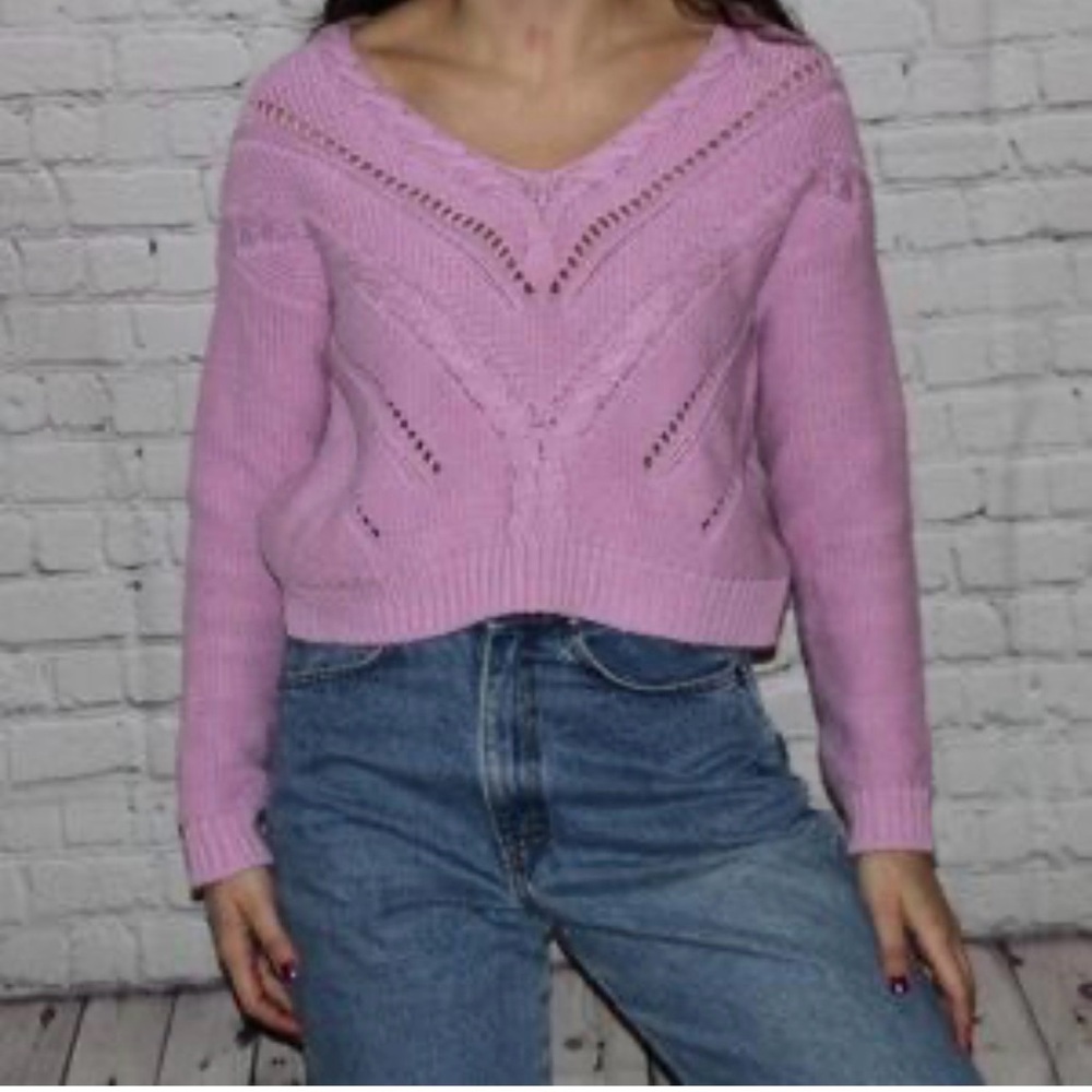 EUC Kendall & Kylie Women's Purple Cropped V Neck Cable Knit Sweater Size M
